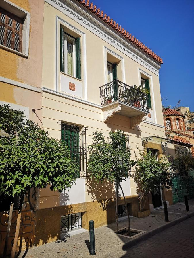Psyri Neoclassical House With Yard Athens Exterior photo